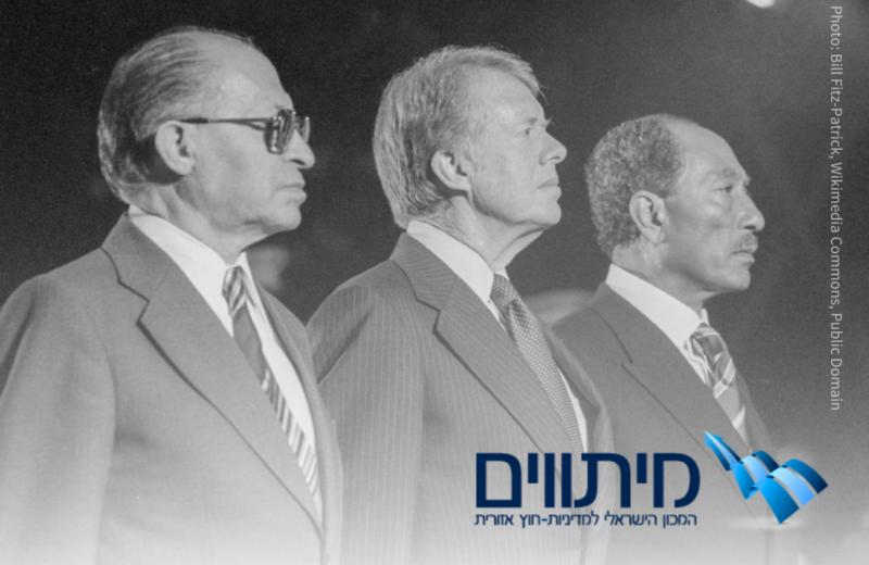 קיר ברזל מדיני